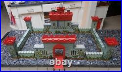 Vintage MARX Noble Knights vs. Vikings Metal & Plastic Castle Playset