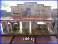 Vintage MARX & T. COHEN Metal Playlands-2 Roy Rogers Western Town & Fort Superior