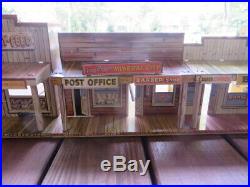 Vintage MARX & T. COHEN Metal Playlands-2 Roy Rogers Western Town & Fort Superior