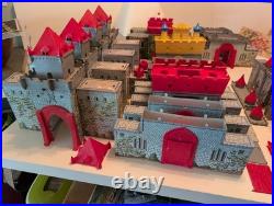 Vintage MARX Tin Litho Medieval / Robin Hood Playset Miscellaneous Lot AS IS