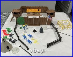 Vintage MARX Toy FORT APACHE Play Set Cavalry Stockade Civil War Lot Accessories