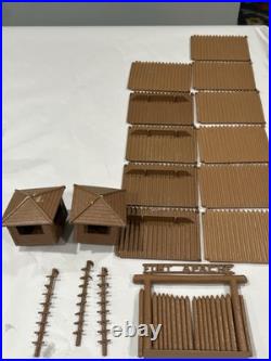 Vintage MARX Toy FORT APACHE Play Set Cavalry Stockade Civil War Lot Accessories