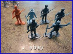 Vintage MARX USA Plastic Army Fighting Men Playset Accessories 100pc Lot AS IS