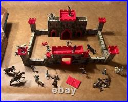 Vintage Marx 1950's Medieval Castle Fort #4710 with Figures, Accessories and Box