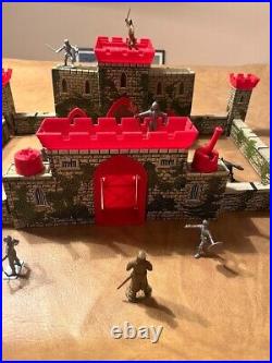 Vintage Marx 1950's Medieval Castle Fort #4710 with Figures, Accessories and Box