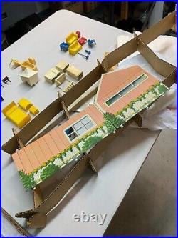 Vintage Marx 1950s Tin Litho Mid-Century Modern Ranch House with Furniture