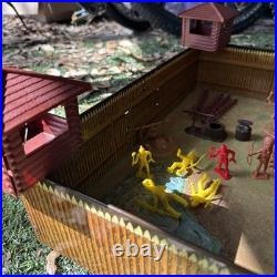 Vintage Marx 1968 Fort Apache Carry-All Action Playset With Accessories No. 4685