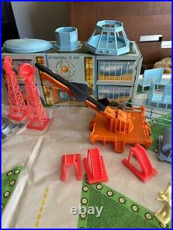 Vintage Marx American Airlines International Jetport Play Set with Box 1960 VG