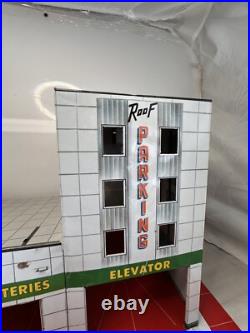 Vintage Marx Automotive Service station withelevator Tin Toy RARE