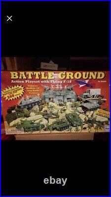 Vintage Marx Battle Ground Play-set. NEVER OPENED