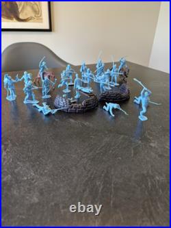 Vintage Marx Battle of Blue & Gray Figures Including Wounded Soldiers 1960s