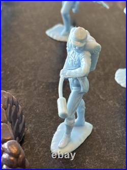 Vintage Marx Battle of Blue & Gray Figures Including Wounded Soldiers 1960s