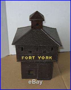 Vintage Marx Canada Fort York Rev War Playset Blockhouse Walls Gate