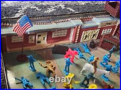 Vintage Marx Carry All FORT APACHE PLAYSET Metal Case Various Sets Figures