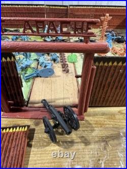 Vintage Marx Carry-All Fort Apache No. 4885 Play Set with Alamo Figures & Other +
