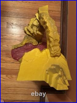 Vintage Marx Commanche Pass Playset Mountain (4 Pieces) (I)