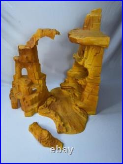 Vintage Marx Commanche Pass Playset Mountain (5 Pieces)