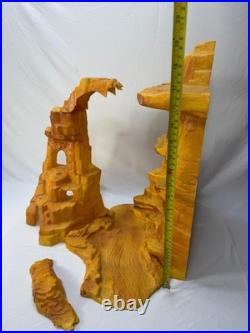 Vintage Marx Commanche Pass Playset Mountain (5 Pieces) Vintage Marx Commanche Pass Playset Mountain (5 Pieces)