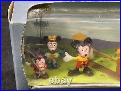 Vintage Marx Disney Disneykins MICKEY MINNIE MOUSE PLUTO PETER Mini Playset NRFB