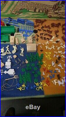 Vintage Marx Farm Play Set Platform With205 Pieces Instructions Box Tractor Animal