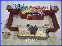 Vintage Marx Fort Apache Playset 3681 With Extra Figures And Box READ