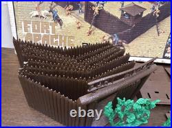 Vintage Marx Fort Apache Playset Model 3681a With Original Box+ Extra Soldiers