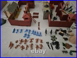 Vintage Marx Fort Apache Set 3681 Incomplete