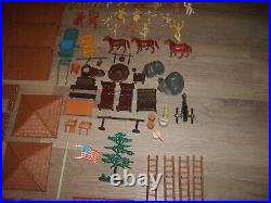 Vintage Marx Fort Apache Stockade Playset Plastic Cowboy & Indians Figures & Box