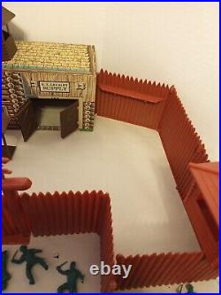 Vintage Marx Fort Apache set 3681A Missing some Pieces Mostly Complete