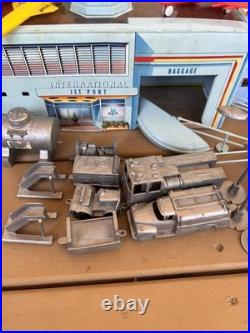 Vintage Marx International Jet Port #6026 American Airlines With Box Sears Rare