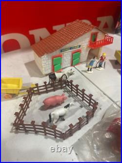 Vintage Marx Like 1950's Plastic Home Farm Set Made In Hong Kong (Incomplete)