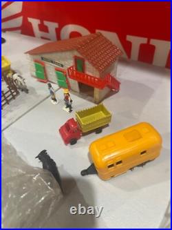 Vintage Marx Like 1950's Plastic Home Farm Set Made In Hong Kong (Incomplete)