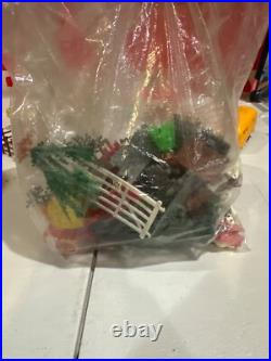 Vintage Marx Like 1950's Plastic Home Farm Set Made In Hong Kong (Incomplete)