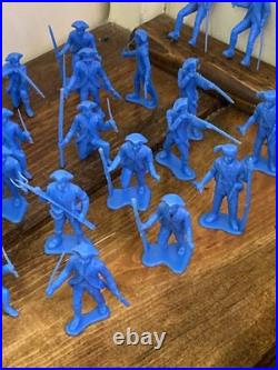 Vintage Marx Others Civil Revolutionary War Indians Plastic Toys Blue 94 piece