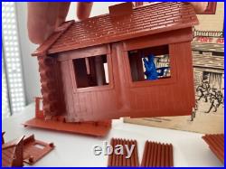 Vintage Marx Playset Commemorative Fort Apache Cowboys Indians Western 4501 Lot
