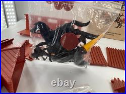 Vintage Marx Playset Commemorative Fort Apache Cowboys Indians Western 4501 Lot