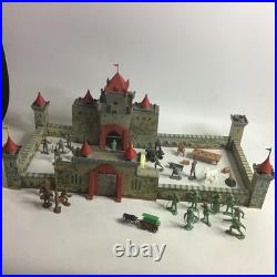 Vintage Marx ROBIN HOOD CASTLE Play Set #4719