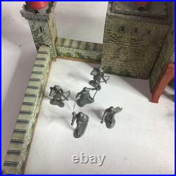 Vintage Marx ROBIN HOOD CASTLE Play Set #4719