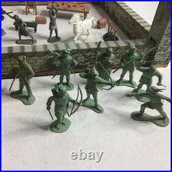 Vintage Marx ROBIN HOOD CASTLE Play Set #4719