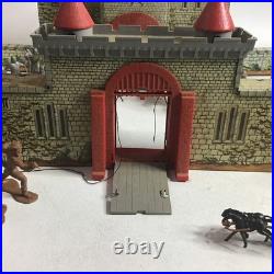 Vintage Marx ROBIN HOOD CASTLE Play Set #4719