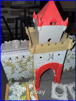 Vintage Marx ROBIN HOOD CASTLE Play Set Medieval Tin