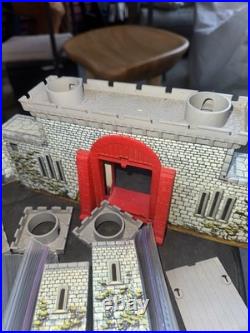 Vintage Marx ROBIN HOOD CASTLE Play Set Medieval Tin