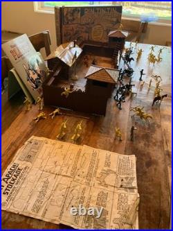 Vintage Marx Rin Tin Tin at Fort Apache #3627 Playset withdoubles & box