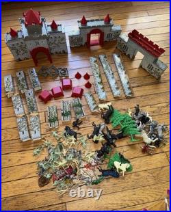 Vintage Marx Robin Hood Medieval Castle Toy Playset & Plastic Figures