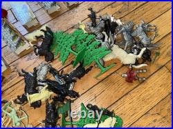 Vintage Marx Robin Hood Medieval Castle Toy Playset & Plastic Figures