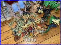 Vintage Marx Robin Hood Medieval Castle Toy Playset & Plastic Figures