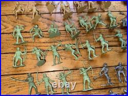 Vintage Marx Robin Hood Medieval Castle Toy Playset & Plastic Figures Vintage Marx Robin Hood Medieval Castle Toy Playset & Plastic Figures