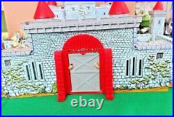 Vintage Marx Robinhood Castle Set #4719 & Accessories