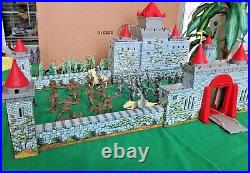 Vintage Marx Robinhood Castle Set #4719 & Accessories