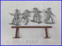 Vintage Marx Roy Rogers Double R Bar Ranch Rodeo Playset Litho Bunkhouse Cowboys